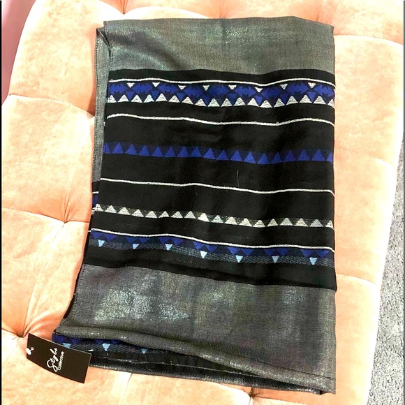 STYLE COLLECTIVE infinity scarf black/silver with blue triangle pattern NWT - Picture 5 of 10